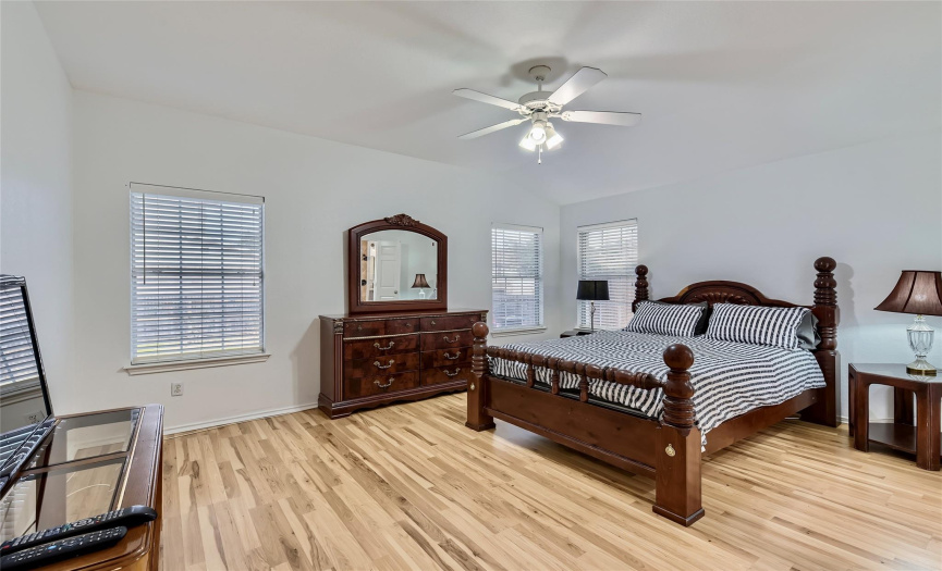 10800 Pall Mall DR, Austin, Texas 78748, 3 Bedrooms Bedrooms, ,2 BathroomsBathrooms,Residential,For Sale,Pall Mall,ACT3489109