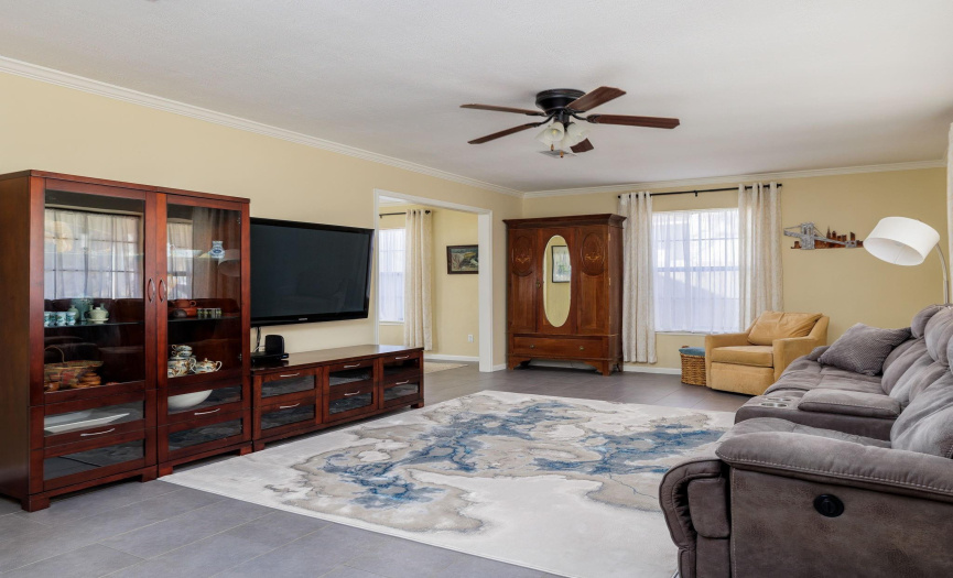 LARGE Family Room
