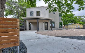 1428 Lawrence ST, Austin, Texas 78741 For Sale