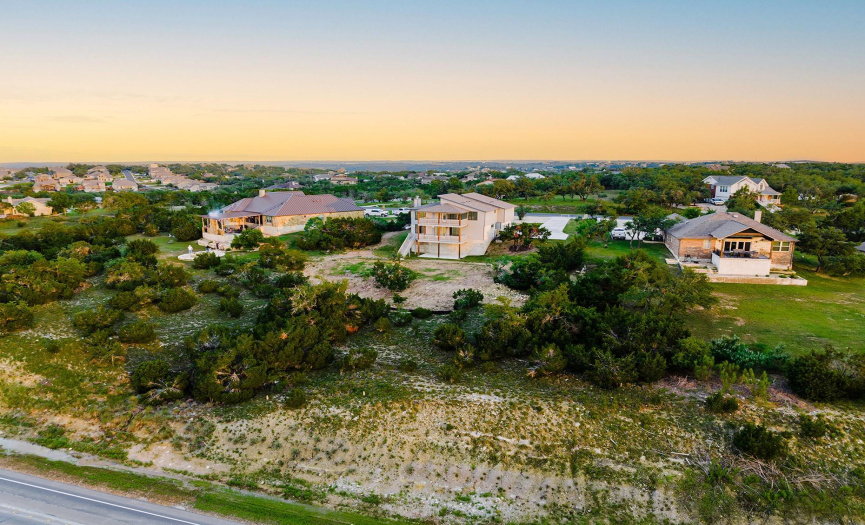 10076 West Cave LOOP, Dripping Springs, Texas 78620, 3 Bedrooms Bedrooms, ,2 BathroomsBathrooms,Residential,For Sale,West Cave,ACT4322254