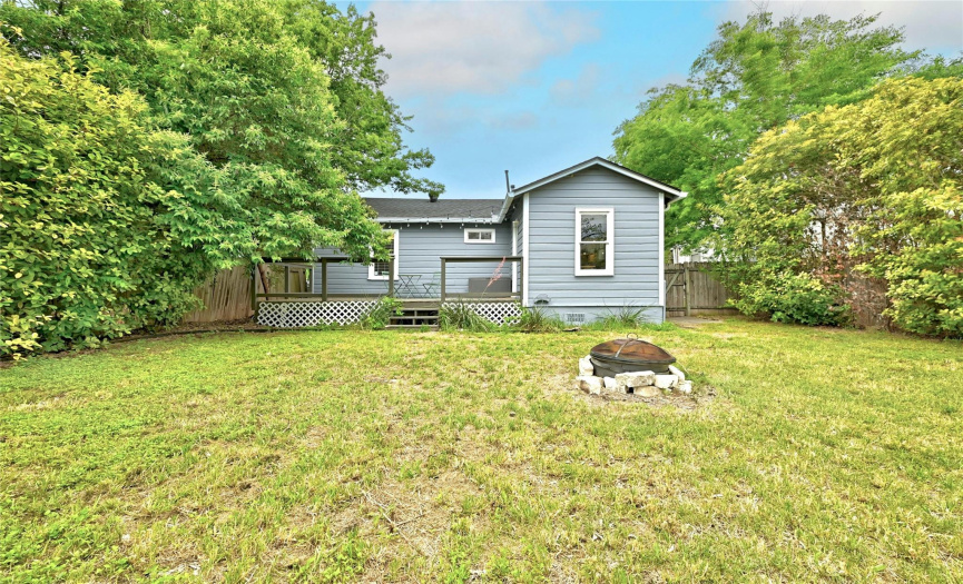 5319 Harmon Ave, Austin, Texas 78751, 2 Bedrooms Bedrooms, ,1 BathroomBathrooms,Residential,For Sale,Harmon,ACT9692078