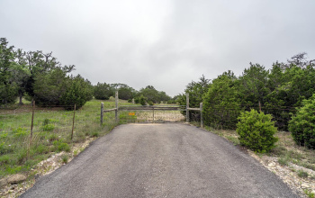 2835 Highway 183, Liberty Hill, Texas 78642 For Sale