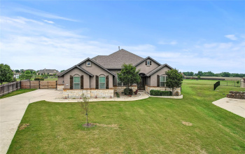 213 Vienna DR, Hutto, Texas 78634 For Sale