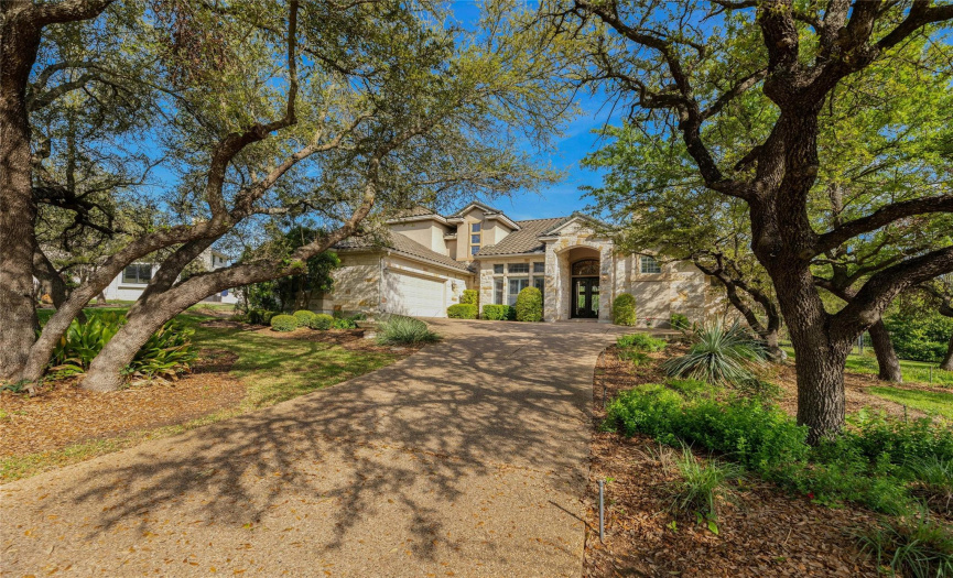 4 Lost Meadow TRL, The Hills, Texas 78738, 4 Bedrooms Bedrooms, ,4 BathroomsBathrooms,Residential,For Sale,Lost Meadow,ACT3381314