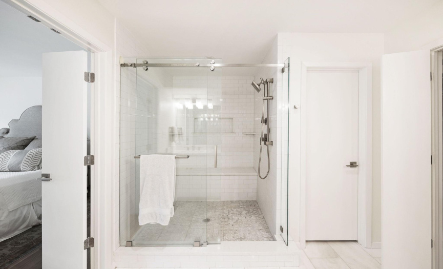 Stunning remodeled and updated ensuite primary bath 