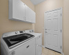 Laundry - washer/dryer stay