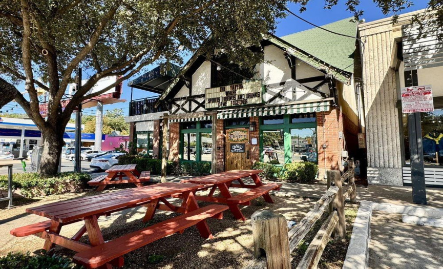 You're never too far from 12th & Lamar. Is the Tavern haunted? Hell yes. Is the awesome new ownership of longtime Austin badasses amazing - DOUBLE hell yes.