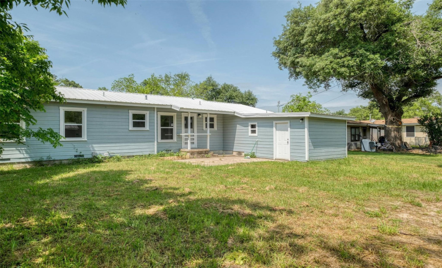 708 Dyer ST, Rockdale, Texas 76567, 3 Bedrooms Bedrooms, ,2 BathroomsBathrooms,Residential,For Sale,Dyer,ACT8124147