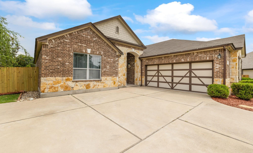 18312 Hickory Bark CT, Pflugerville, Texas 78660, 3 Bedrooms Bedrooms, ,2 BathroomsBathrooms,Residential,For Sale,Hickory Bark,ACT2387360