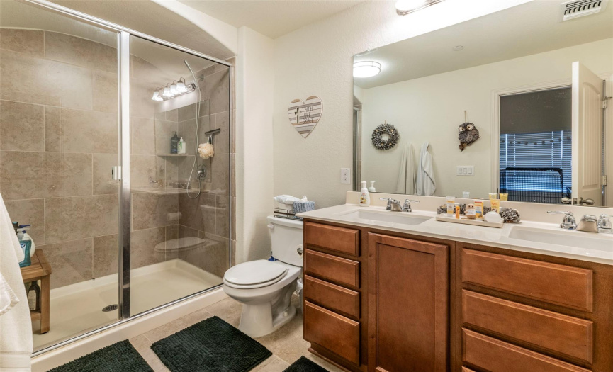 1620 Bryant DR, Round Rock, Texas 78664, 2 Bedrooms Bedrooms, ,2 BathroomsBathrooms,Residential,For Sale,Bryant,ACT8587460