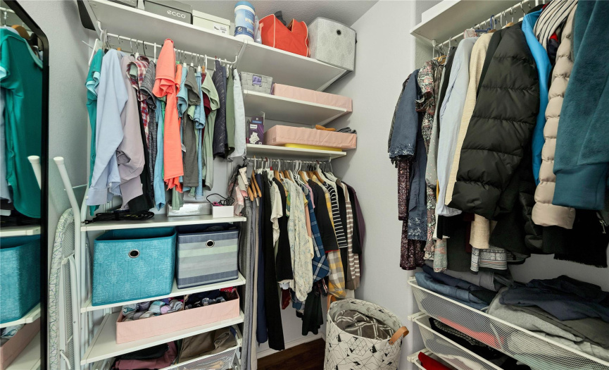 Lots of thought went into this built-in closet to make your life easy and organized. A great update for the home. 