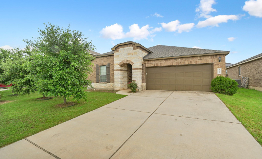 216 Golden Butterfly DR, Leander, Texas 78641, 3 Bedrooms Bedrooms, ,2 BathroomsBathrooms,Residential,For Sale,Golden Butterfly,ACT5709690