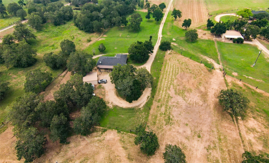 Whether you're seeking a peaceful countryside getaway or a working farmstead, this property offers limitless possibilities. 