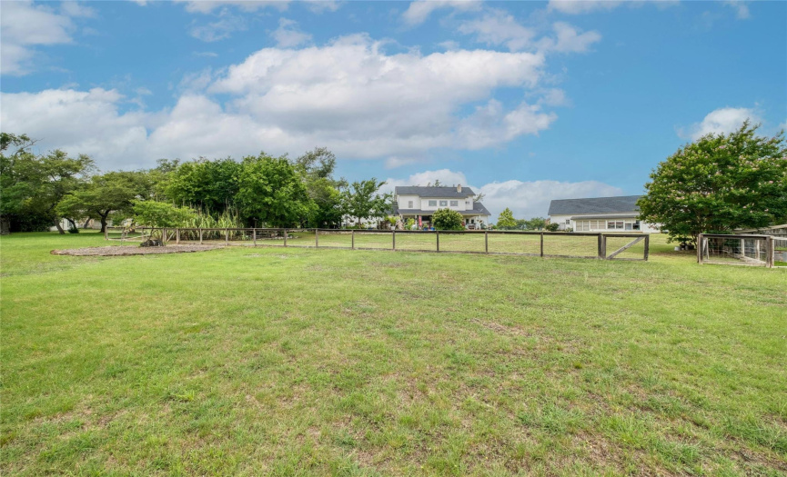 206 High River Ranch DR, Liberty Hill, Texas 78642, 4 Bedrooms Bedrooms, ,2 BathroomsBathrooms,Residential,For Sale,High River Ranch,ACT8829106