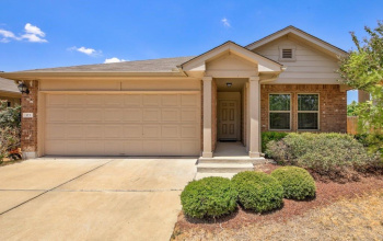 Welcome home to 315 Potters Peak Way!