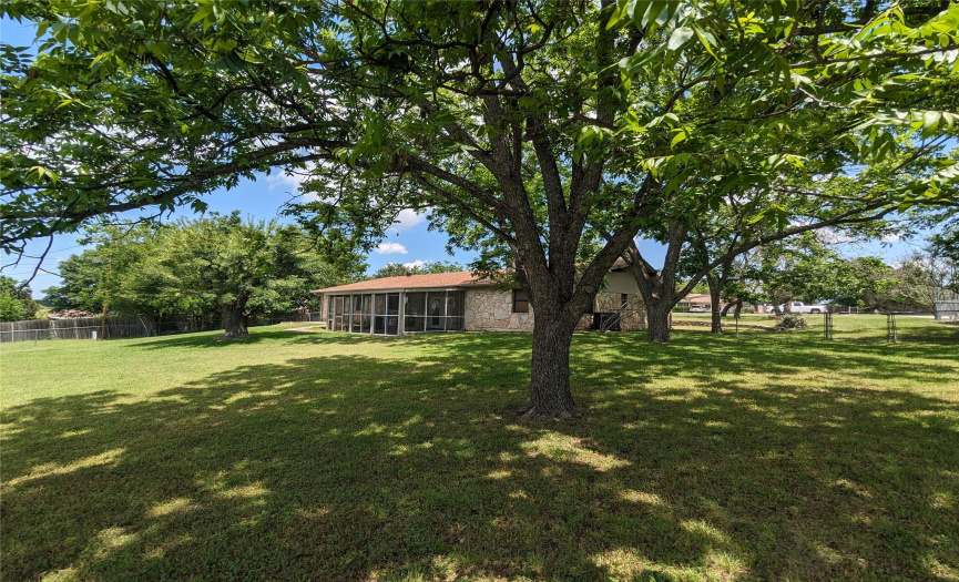 8 Saul ST, Lampasas, Texas 76550, 3 Bedrooms Bedrooms, ,2 BathroomsBathrooms,Residential,For Sale,Saul,ACT7504079