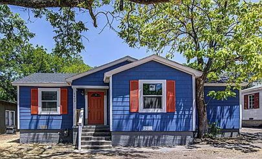 1609 18th ST, Waco, Texas 76707, 2 Bedrooms Bedrooms, ,2 BathroomsBathrooms,Residential,For Sale,18th,ACT6773958