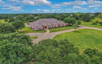 4104 Picadilly CIR, College Station, Texas 77845 For Sale