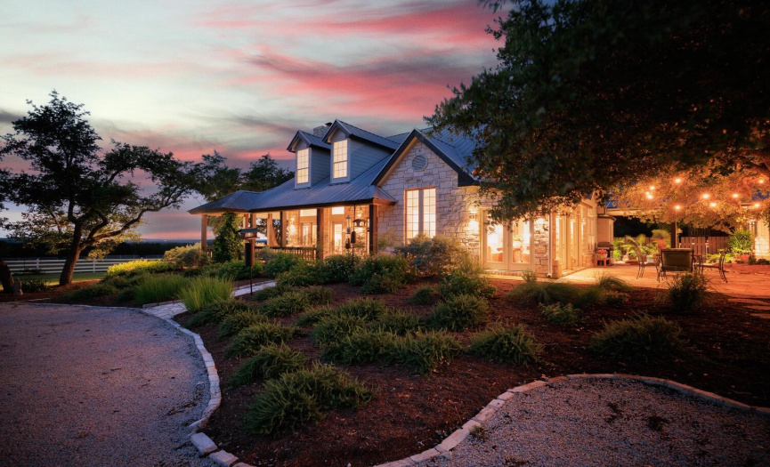 Day or night, 1550 Deerfield Rd. is a little slice of Hill Country heaven on earth