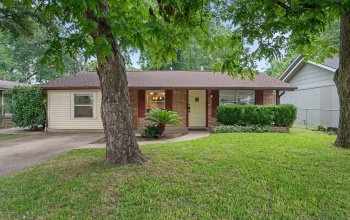 3206 Goodwin Ave, Austin, Texas 78702, 3 Bedrooms Bedrooms, ,1 BathroomBathrooms,Residential,For Sale,Goodwin,ACT9674323