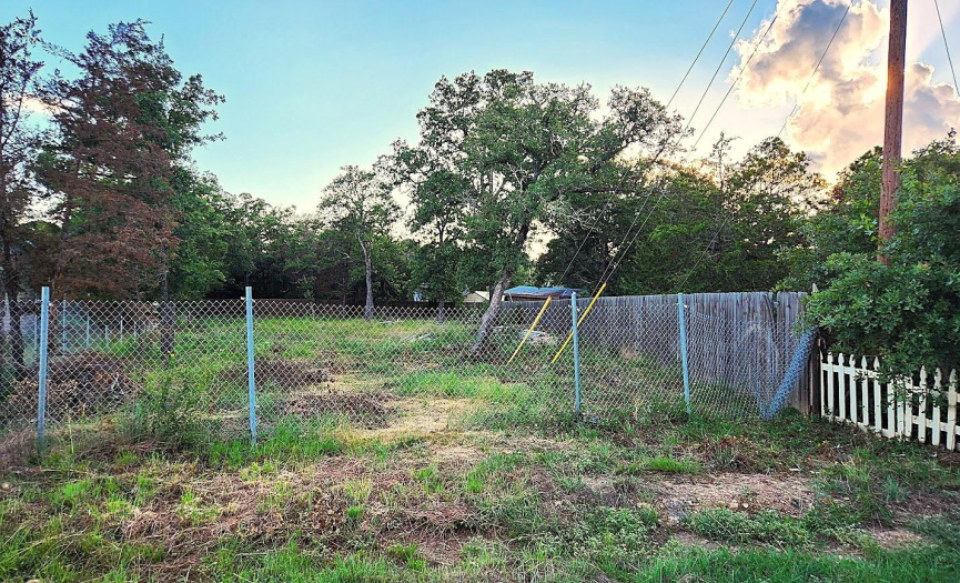 TBD Shawnee DR, Smithville, Texas 78957, ,Land,For Sale,Shawnee,ACT2964169