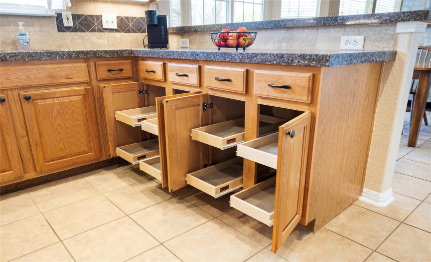 Custom pull out drawers