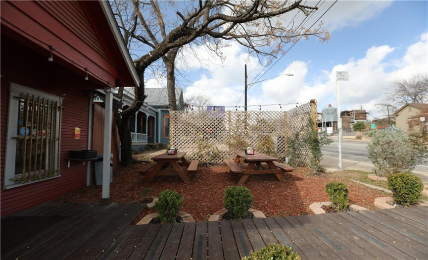 1311 7th ST, Austin, Texas 78702, ,Commercial Sale,For Sale,7th,ACT2415645